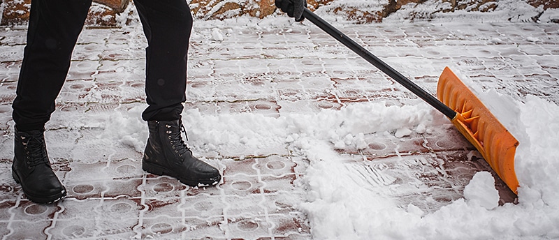 Why Should You Have a Residential Snow Removal Contract?